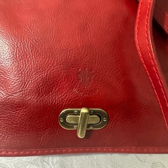 Made in Italy Real Leather Crossbody Purse Red- NWOT - Picture 4 of 14